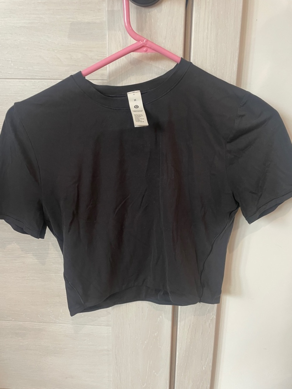 lululemon athletica Black Short Sleeve Crop top